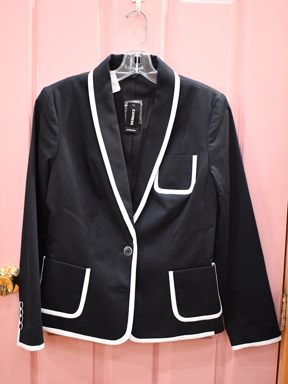 NWT✨ Express Black Blazer with White Piping